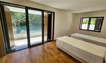 Imagem 7: Linda casa a venda no Village Marapendi com 5 suites Recreio dos Bandeirantes Rj