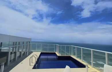 Imagem 2: Cobertura a venda no Premiere Jaguaribe com 4 quartos frente mar e mobiliada