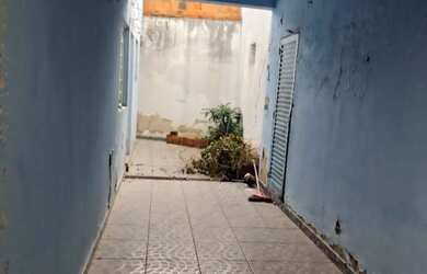 Imagem 2: Quarto masculino