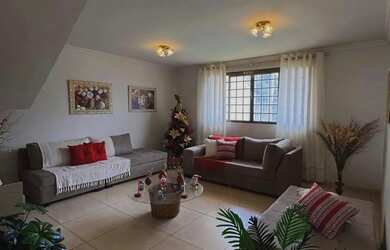 Imagem 3: Sobrado 3 suítes, Próximo ao Jardim Botânico, completo Oportunidade! Sobrado com 3 Quarto