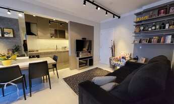 Imagem 3: Lindo Apartamento para venda com 66m² com 2 quartos/1suite em Itacorubi - Florianópolis