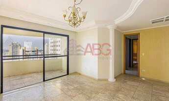 Imagem 2: Simplesmente perto de Tudo