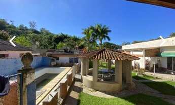 Imagem 3: Chacara com 2 casas mais construçoes