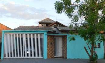 Imagem: Casa para venda tem 180 metros quadrados