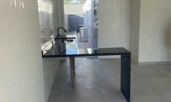 Imagem: Casa em condomínio fechado com 02 dor sendo