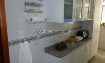 Imagem 6: Apartamento em prédio frontal a Praia do Forte, vista mar lateral, com dependência complet