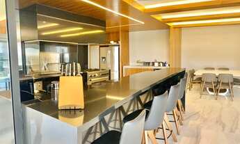 Imagem 4: Cobertura Duplex com 448m² Privativos, 4 Suítes e 4 Vagas no Ecoville