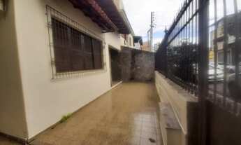 Imagem 5: Casa térrea para locação no Centro, Macaé/RJ, 02 Quartos, 2 Banheiros, 2 Vagas, pode ser C