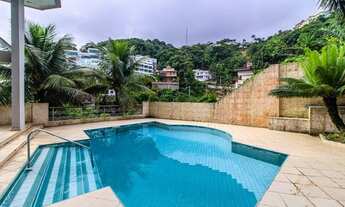 Imagem: Casa para venda tem 704 metros quadrados