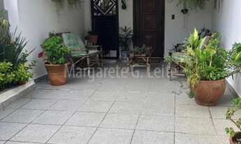 Imagem 3: Térrea para venda possui 132 metros quadrados com 3 quartos em Embaré - Santos - SP