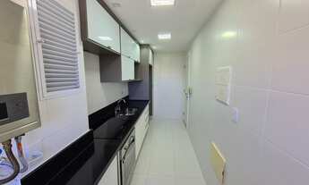 Imagem 2: Apartamento de 82 metros quadrados no bairro Barra da Tijuca com 2 quartos