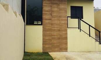 Imagem 2: Casa com quintal para venda com 66 m² no bairro Vila São Paulo / Botujuru em Mogi das Cruz