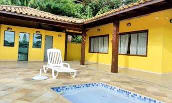 Imagem 2: Casa com piscina aquecida a gás e Jacuzzi