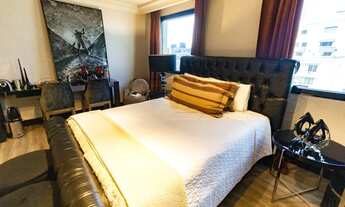 Imagem 2: Flat reformado, com 1x dormitório todo arquitetado para hospedagem em grande estilo em Hig