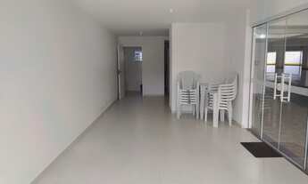 Imagem 4: Apartamento para venda tem 85 metros quadrados com 3 quartos em Pedra Branca - Palhoça - S