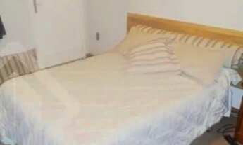 Imagem 7: PORTO ALEGRE - Casa Padrão - Ipanema