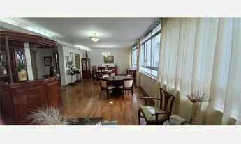 Imagem: Apartamento com 4 Dormitorio(s) localizado(a)