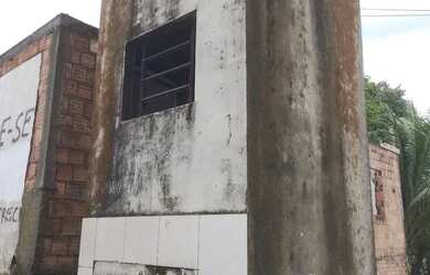 Imagem 4: Propriedade Particular, terreno com construção e poço artesiano