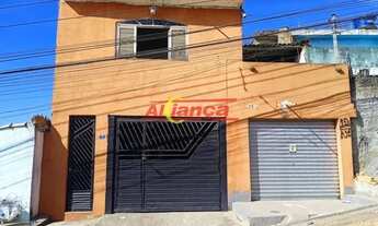 Imagem 2: ÓTIMO SOBRADO INDIVIDUAL 90M² COM 3 DORMITÓRIOS E 2 VAGAS DE GARAGEM - JARDIM ALICE