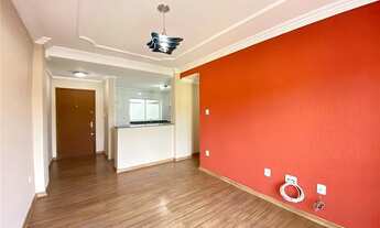 Imagem 3: Locação de Apartamento Amplo e Novo, 2 Quartos, Varanda e 2 Vagas de Garagem no Bairro Mar