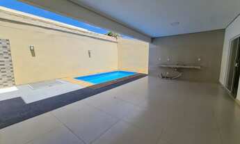 Imagem: Casa com 3 suítes e piscina