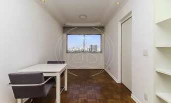 Imagem 2: São Paulo - Apartamento Padrão - Moema Pássaros