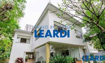 Imagem: SOBRADO - PACAEMBU - SP