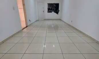 Imagem 3: Casa térrea ampla para locação com 03 dormitórios, uma suíte, excelente localização