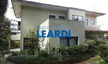 Imagem: CASA ASSOBRADADA - PERDIZES - SP