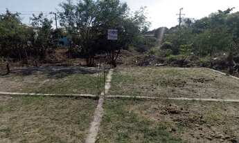 Imagem 6: Terreno com alicerce