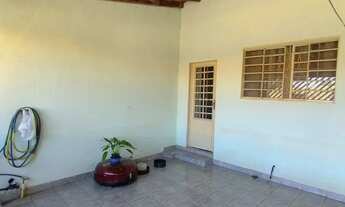 Imagem 3: Vende-se Casa de 3 Quartos Qnn40 Guariroba
