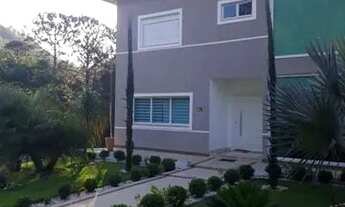 Imagem 2: Casa em Condomínio para Venda em Cajamar, Alpes dos Araçás (Jordanésia), 4 dormitórios, 4