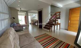 Imagem 3: PORTO ALEGRE - Casa Padrão - Aberta dos Morros