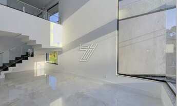 Imagem 5: Casa de condomínio para venda tem 344 metros quadrados com 3 quartos em São Braz - Curitib