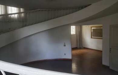 Imagem 6: Casa para venda tem 295 metros quadrados com 4 quartos em Gutierrez - Belo Horizonte - MG