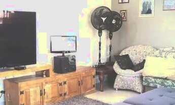 Imagem 4: Maravilhoso sobrado com 350 metros de construção a 300 metros da praia com piscina à venda