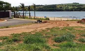 Imagem 4: Terreno com 932m² pé na água no Riviera de Santa Cristina III