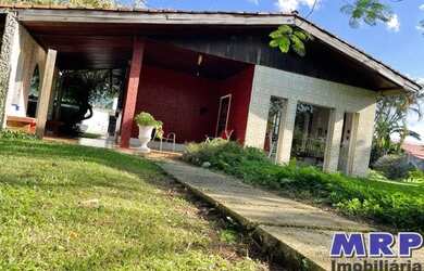 Imagem 6: Casa com 4 lotes à venda em Ubatuba. Praia da Maranduba. À 100 metros da Praia. Com escrit