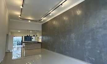 Imagem 2: Casa de condomínio térrea para aluguel tem 160 metros quadrados com 3 quartos