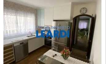 Imagem: SOBRADO - VILA CAMILÓPOLIS - SP