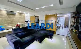 Imagem: SOBRADO - VILA MADALENA - SP