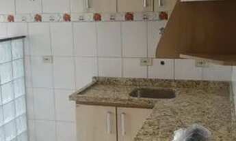 Imagem 6: Alugo apartamento com 2 quartos e 1 vaga de garagem