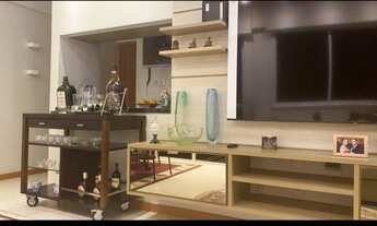 Imagem 6: Condomínio Vivendas do Aleixo, apartamento 7o Andar, 1a Torre. MOBILIADO