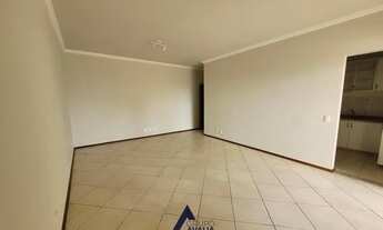 Imagem: Seu Novo Lar Acolhedor e Próximo a Tudo!