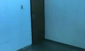 Imagem 4: Vende -se uma casa ? <br>