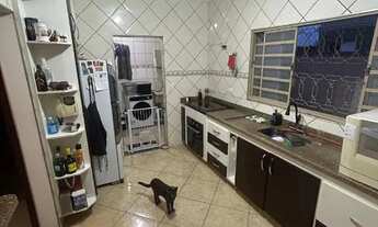 Imagem 4: Espetacular Residência com Infraestrutura Completa e Design Moderno