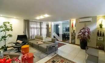 Imagem 4: Casa à Venda - Ouro Preto, 6 Quartos, 350 m2