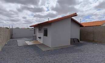 Imagem 4: Excelente casa de 2 (dois) quartos, garagem coberta e sozinha no lote