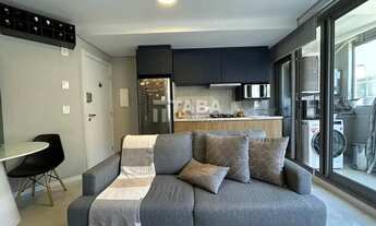 Imagem 3: Studio finamente decorado à venda Porteira Fechada Alto da XV, Curitiba