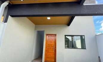 Imagem 2: Imóvel com 02 quartos próximo a tudo: Escolas, Comércio e Lazer!